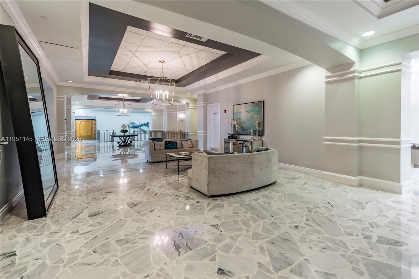 WAVE CONDO - Residential