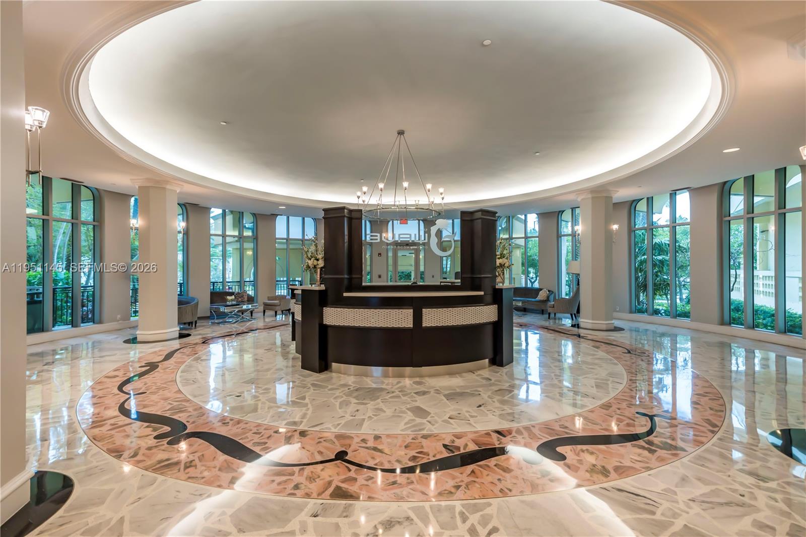 WAVE CONDO - Residential