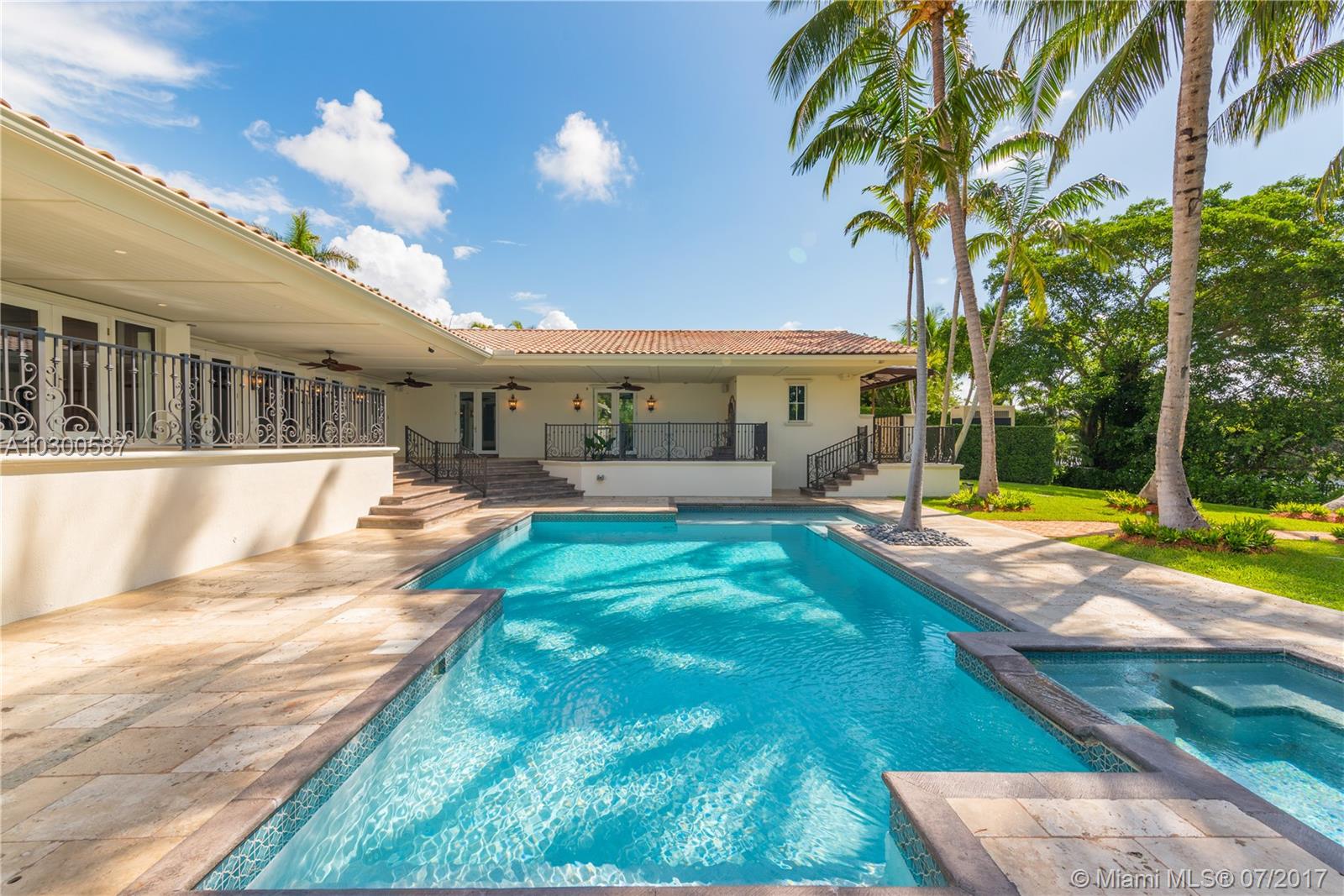 COCOPLUM SEC 1 - Residential