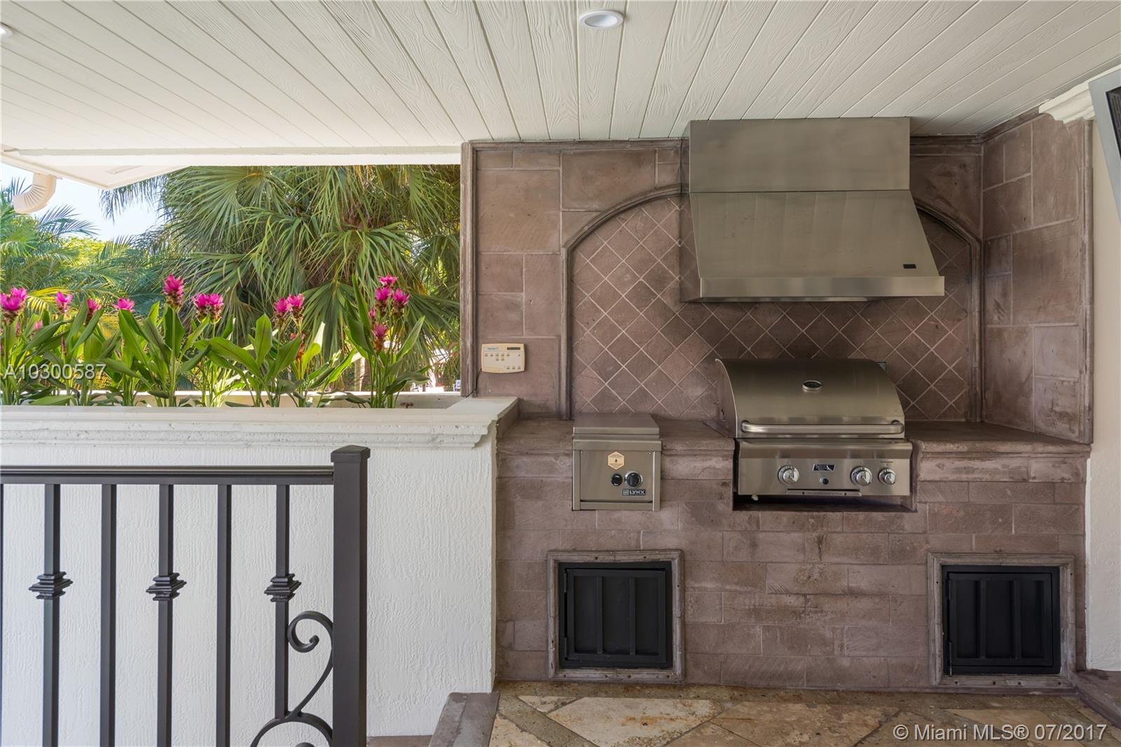 COCOPLUM SEC 1 - Residential