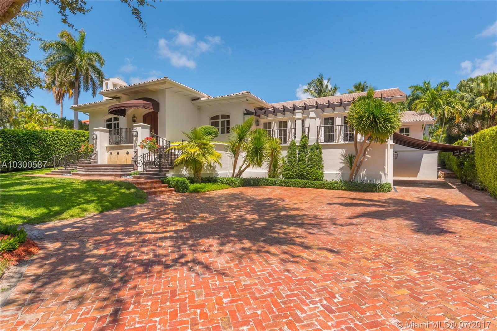 COCOPLUM SEC 1 - Residential