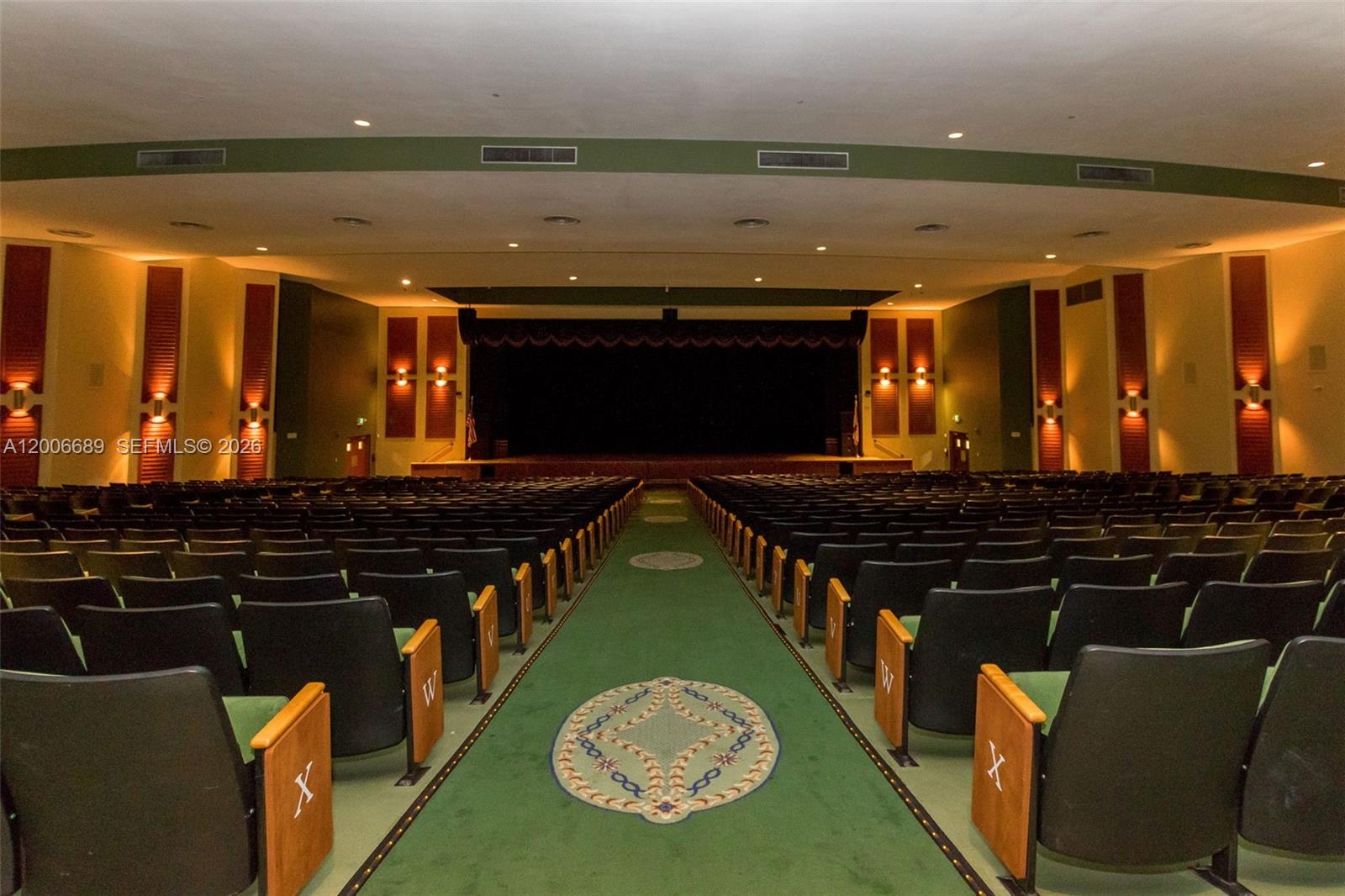 NEW HAMPTON AT CENTURY VI - Residential