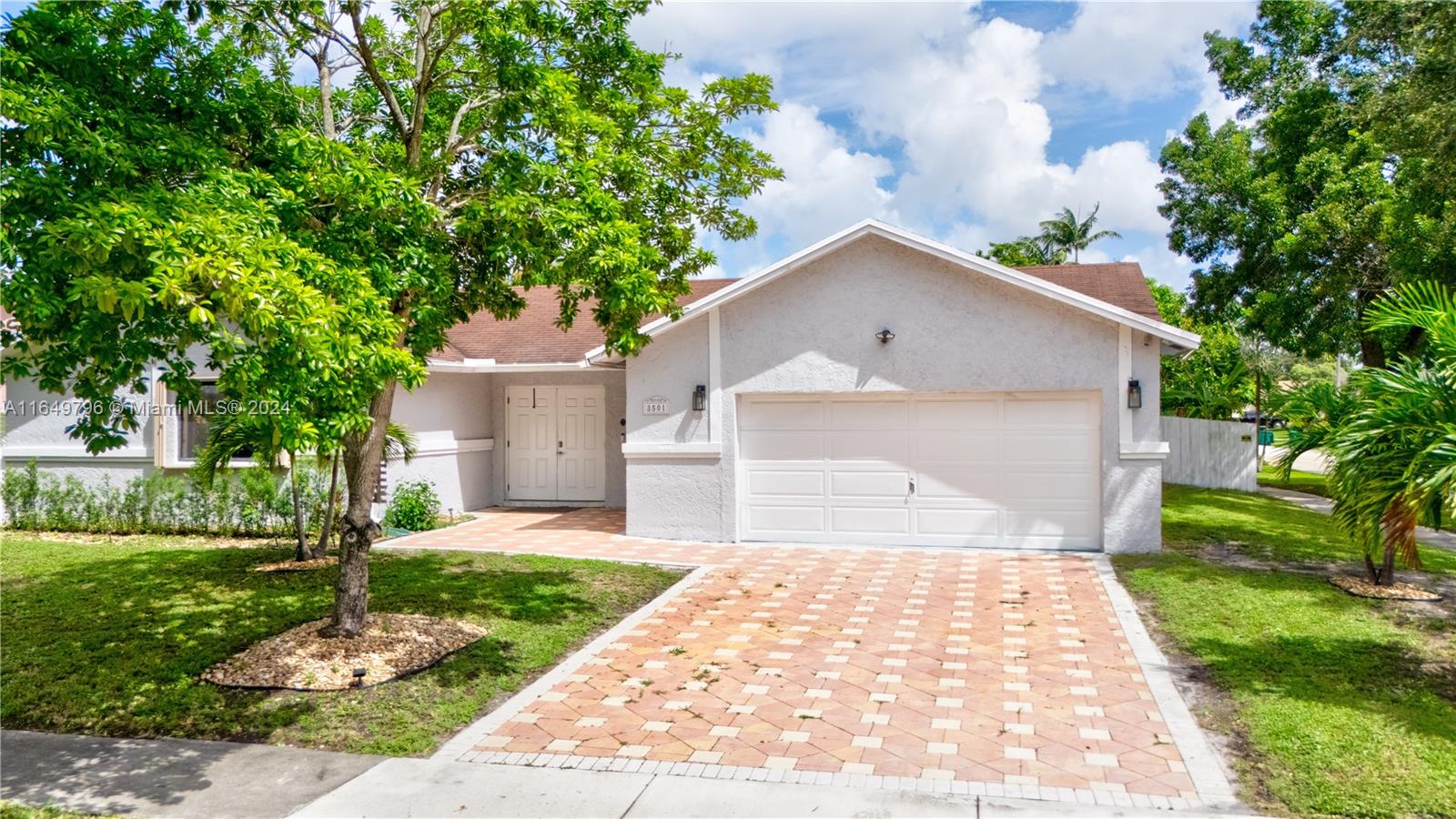 View Lauderhill, FL 33351 house