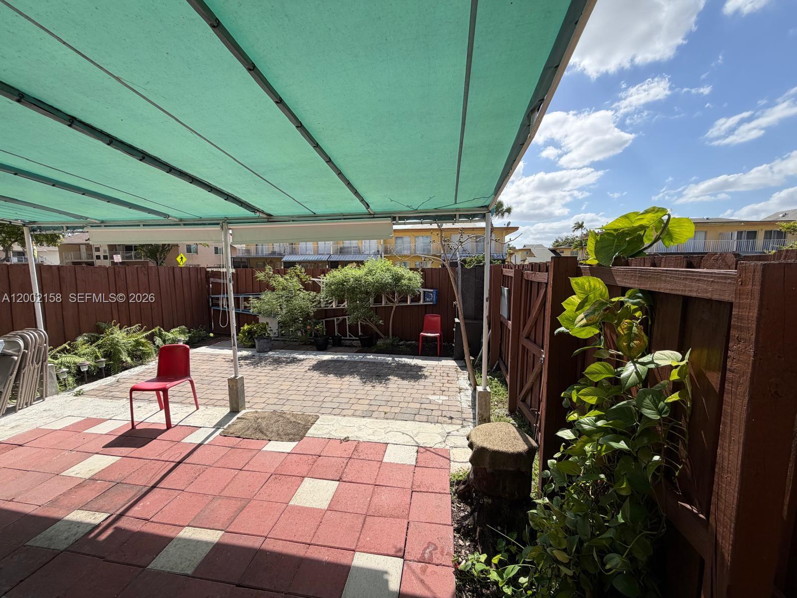 BRISTOL AT KENDALL CONDO - Residential Lease