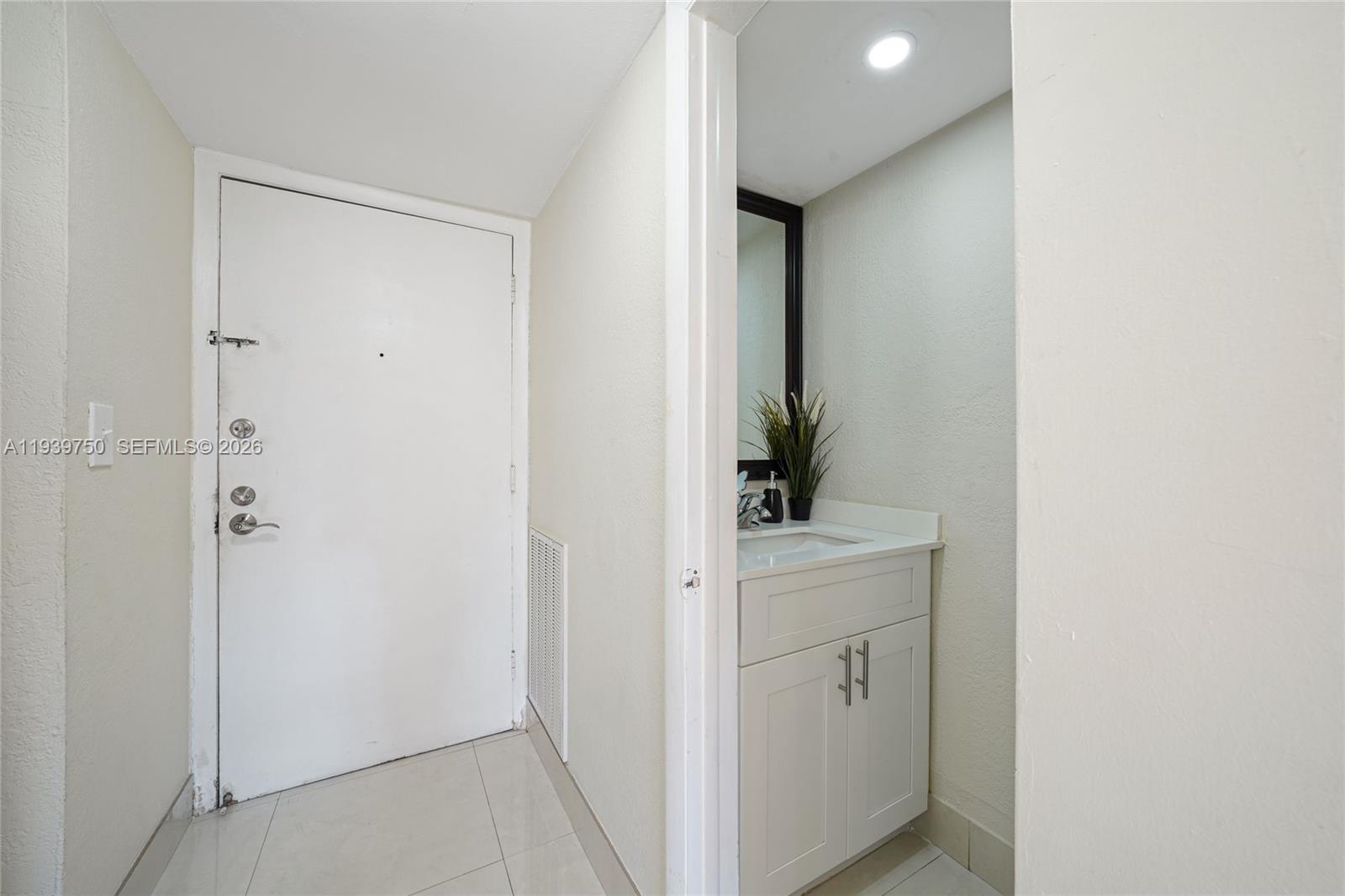 VILLA CATALINA CONDO - Residential