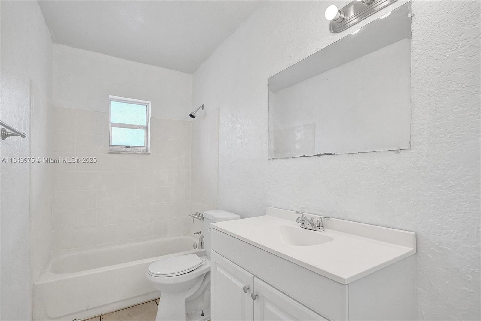 INVERNESS VILLAGE TWO CON - Residential Lease