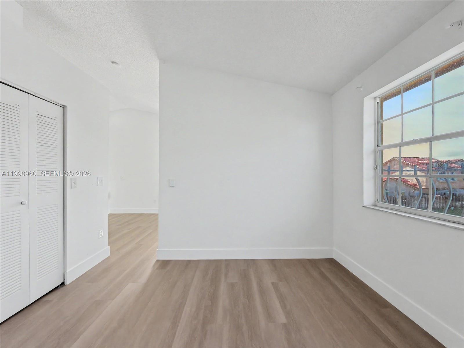 WINDY POINTE CONDO NO 63 - Residential