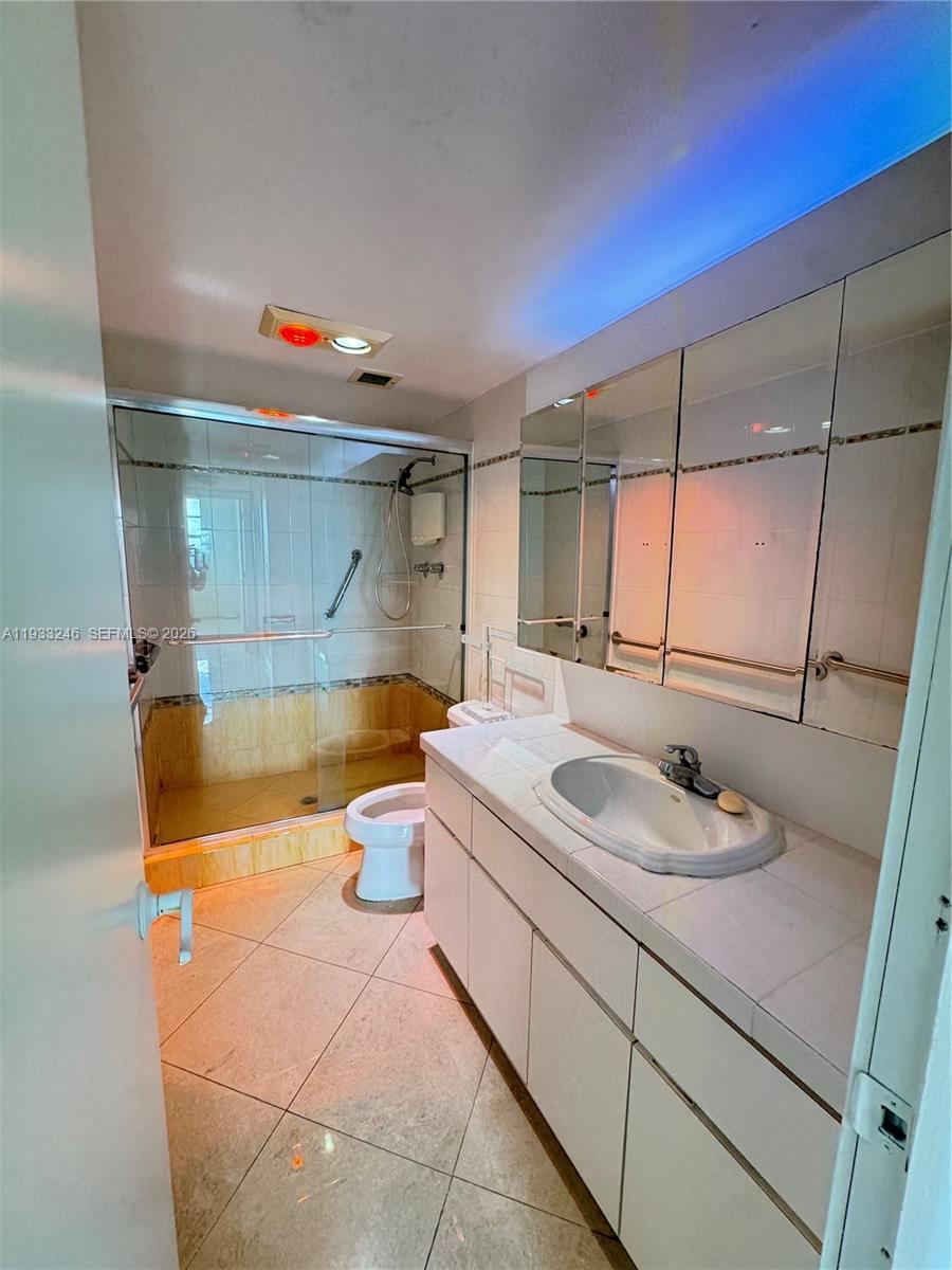 HEMISPHERES CONDO - Residential