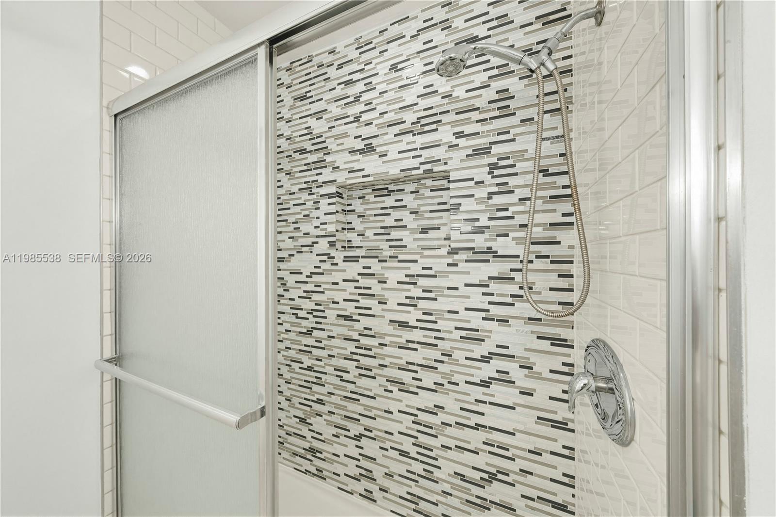 RIVER CLUB TOWNHOUSE COND - Residential