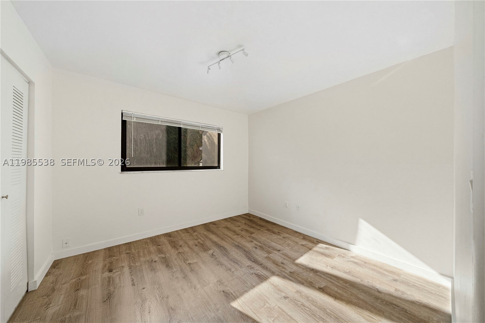 1901 NW S River Dr 30C