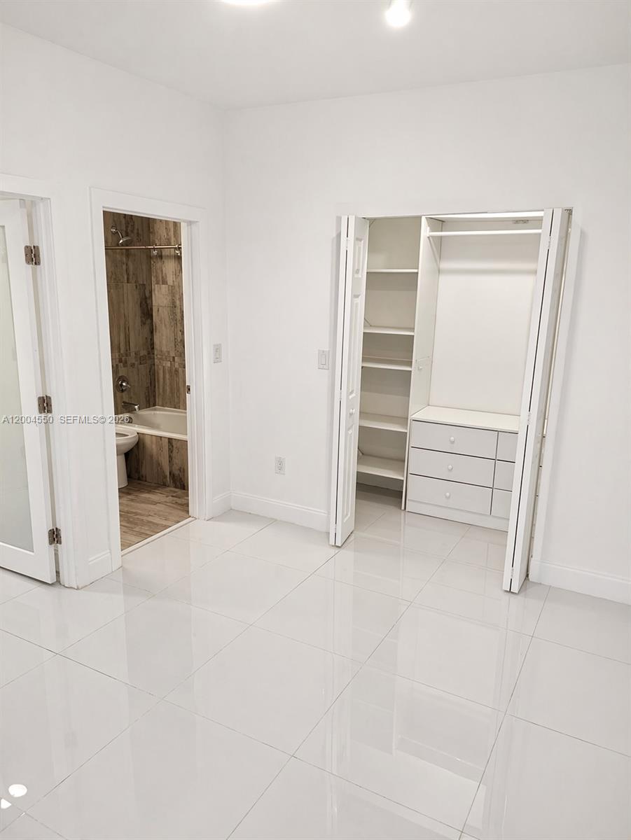 750 Pennsylvania Ave 1