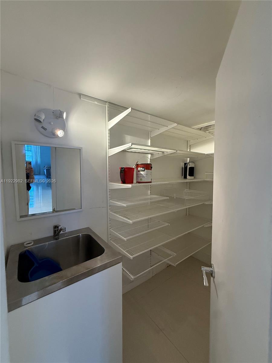 825 Brickell Bay Dr 1151