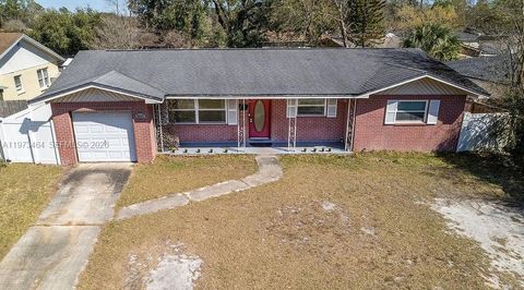 7837 RONDEAU DR E Jacksonville FL 32217