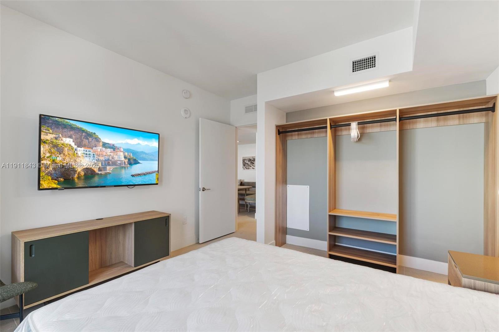 Natiivo / Gale Miami - Residential