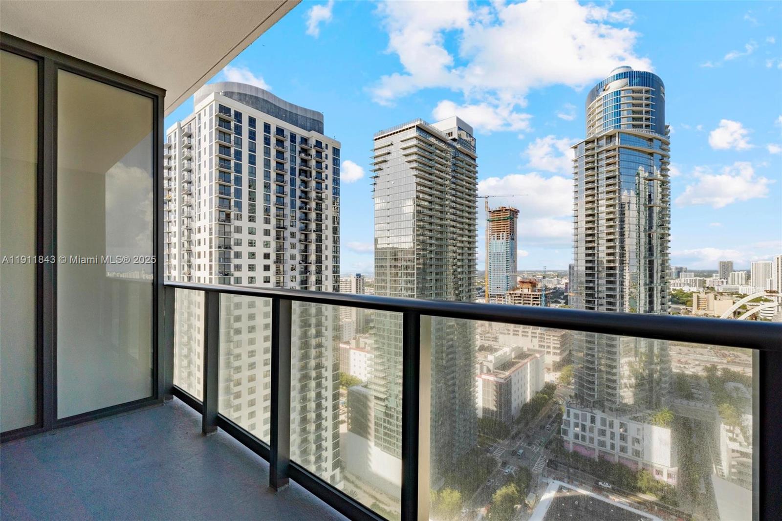 Natiivo / Gale Miami - Residential