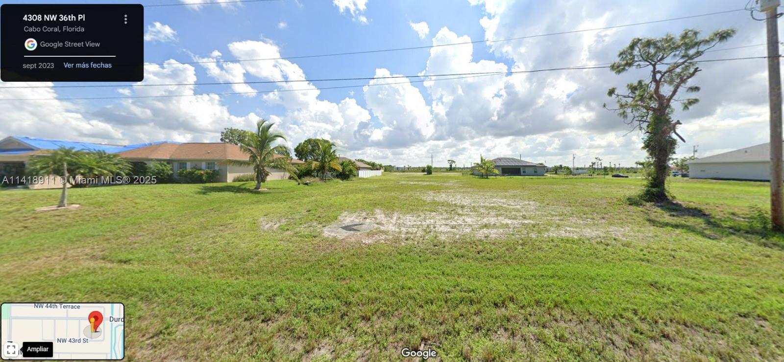 Now a Great Opportunity Dream Land to build the house of the dreams, perfect size, and lot absolutely clean, solid, ready to build your gorgeous house in Cape Coral Florida, waling distance to the Tranquility Lake Resort. Dont miss this great opportunity, will sell very fast.