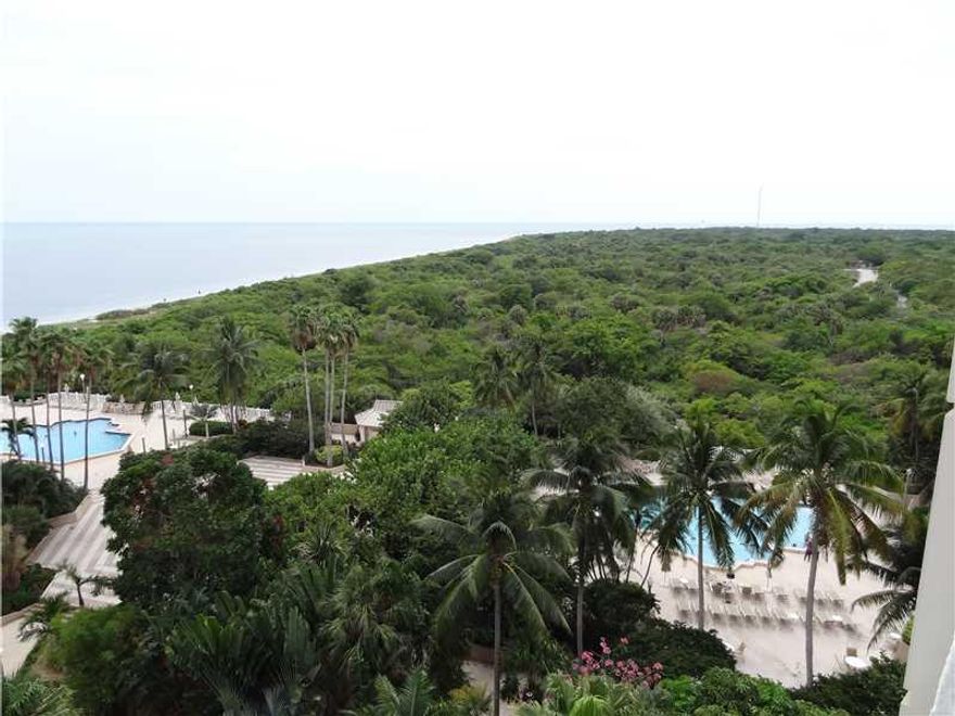 Great Key Biscayne location, enjoy island living, beach access, full service building in Key Biscayne, gym, game room, conference  room, card room, billiard room, party room, library, 2 pools, bbq. area, storage room, tennis courts. TWO COVERED PARKING  S PACES #290 & 692 !!