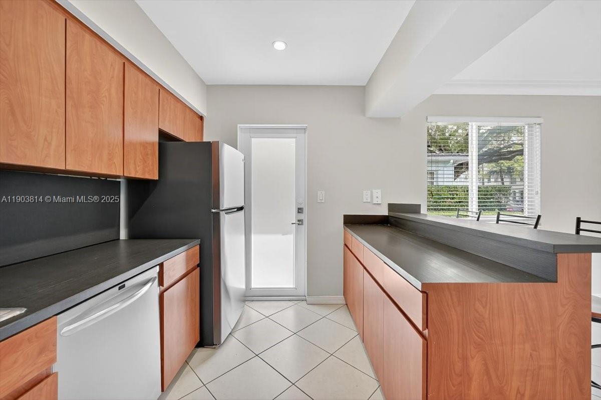 C GAB CRAFTS SEC - Residential Lease