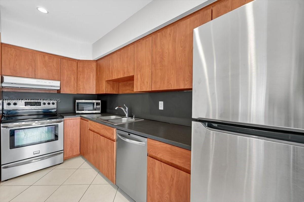 C GAB CRAFTS SEC - Residential Lease