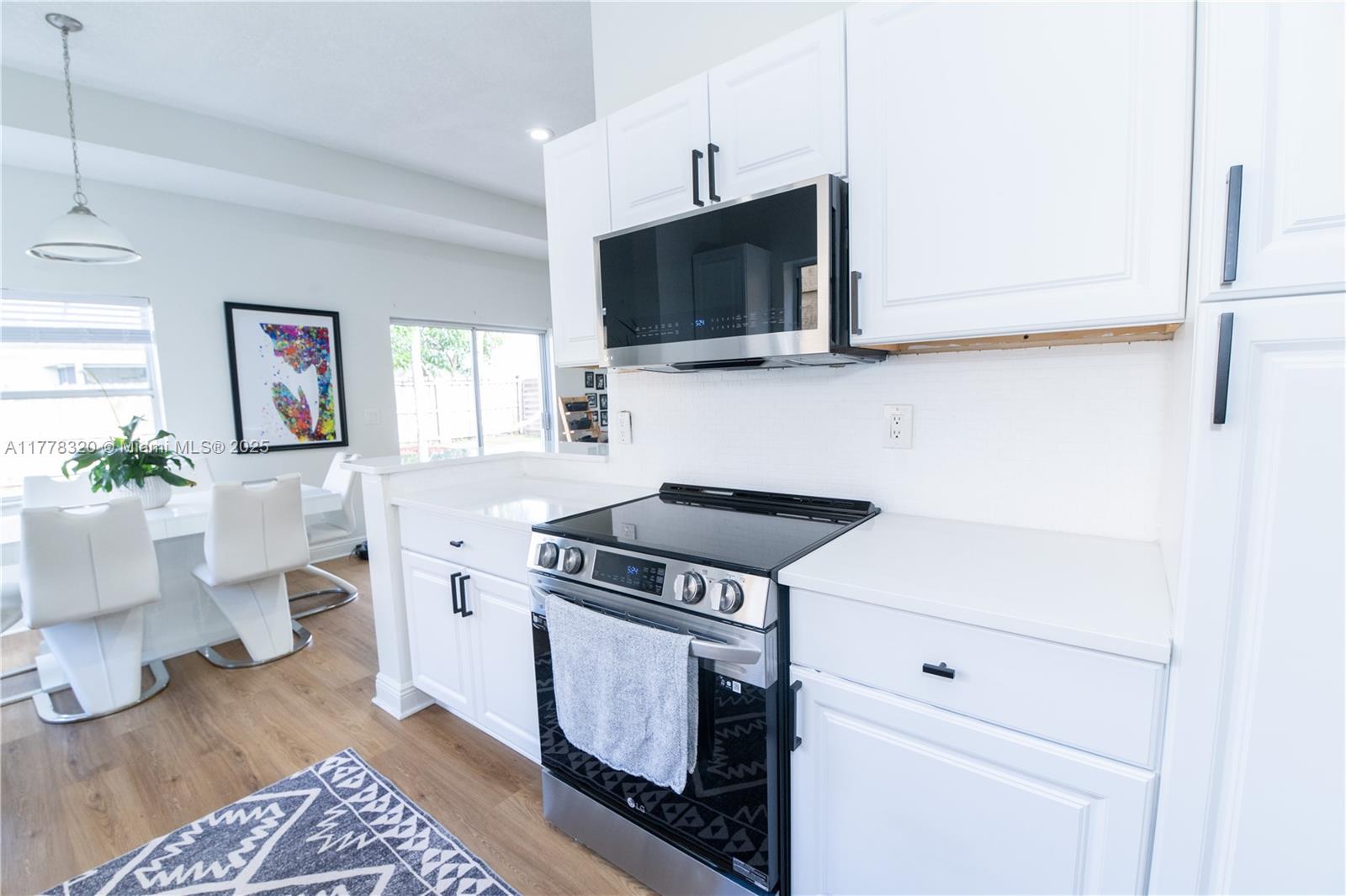 TRENDS AT BOCA RATON UNIT - Residential Lease