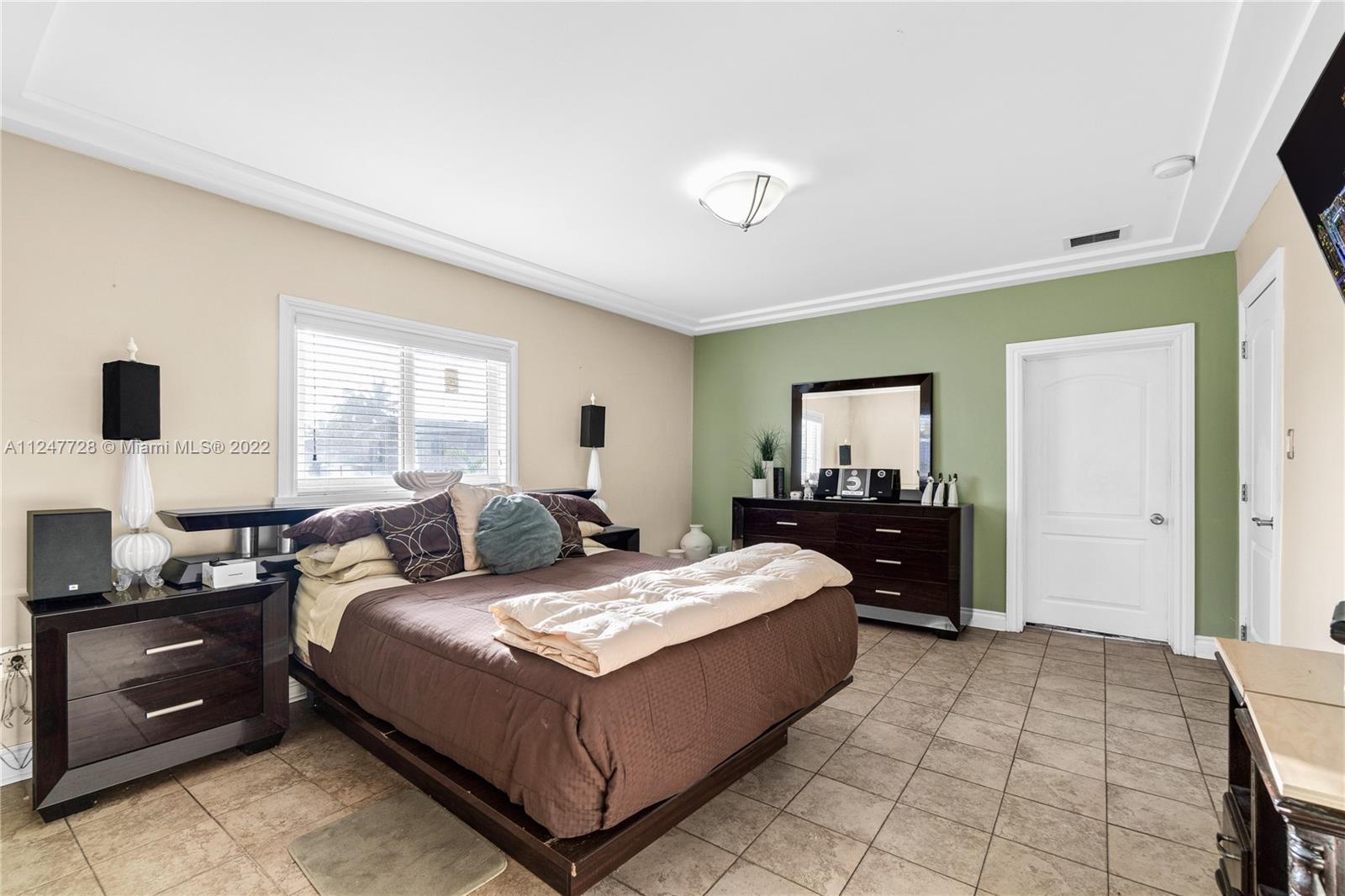 RIVERDALE ESTATES SEC 2 - Residential