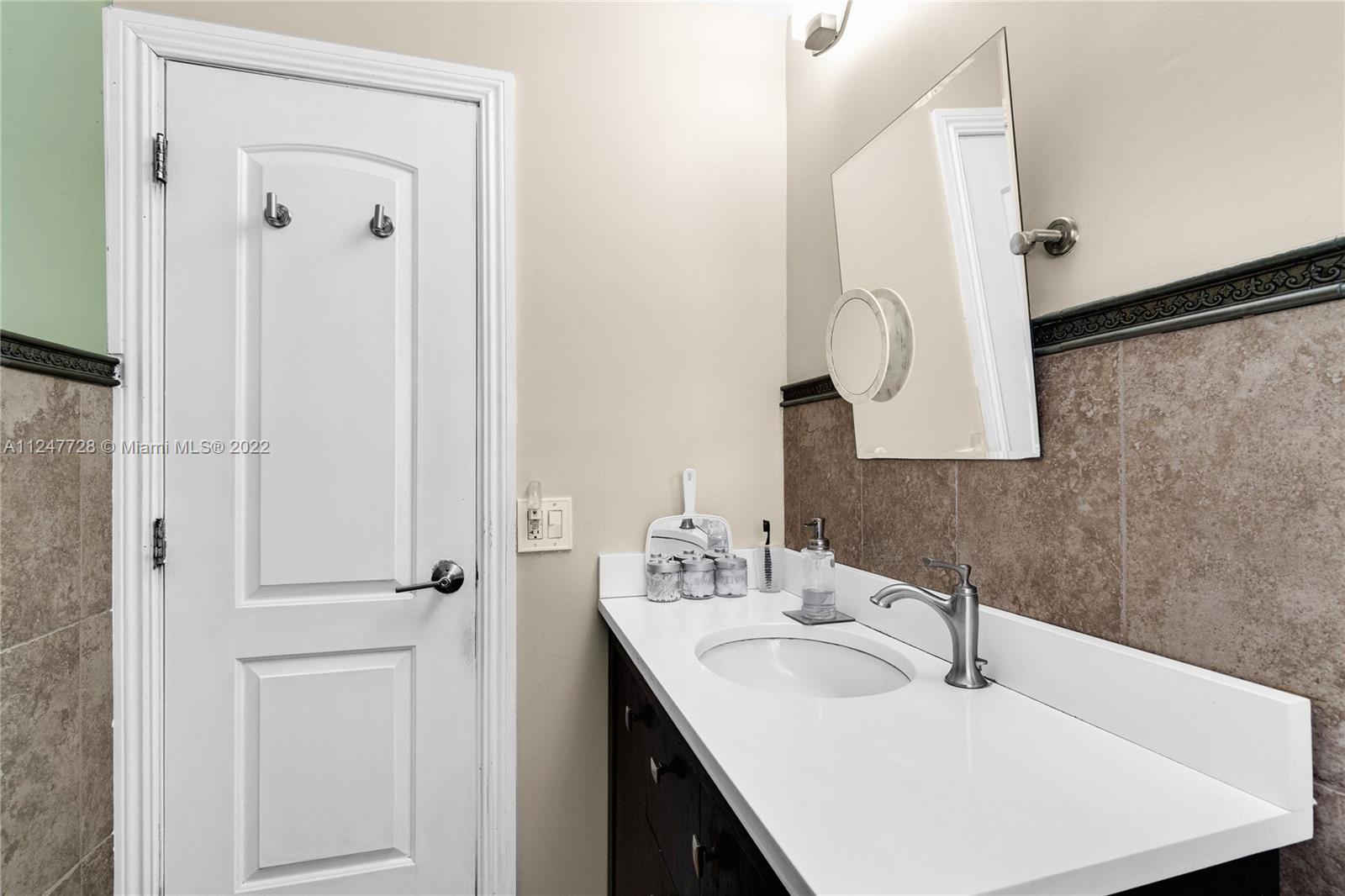 RIVERDALE ESTATES SEC 2 - Residential