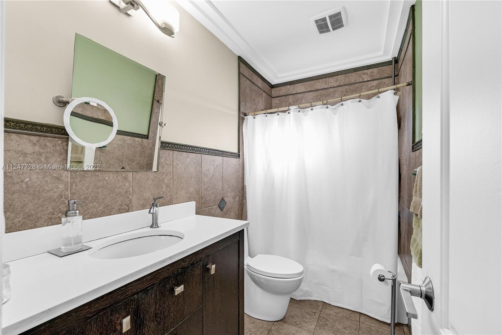 RIVERDALE ESTATES SEC 2 - Residential