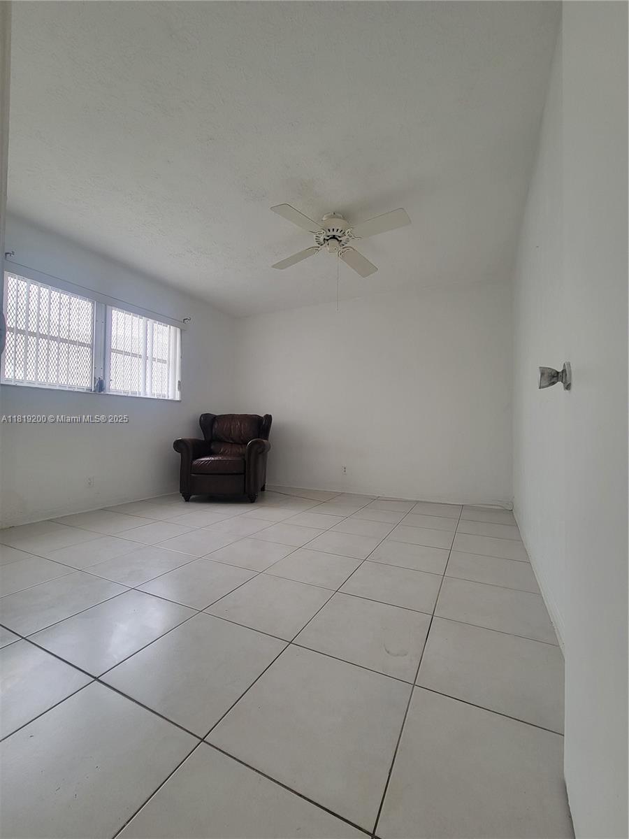 PELL MANOR CONDO - Residential