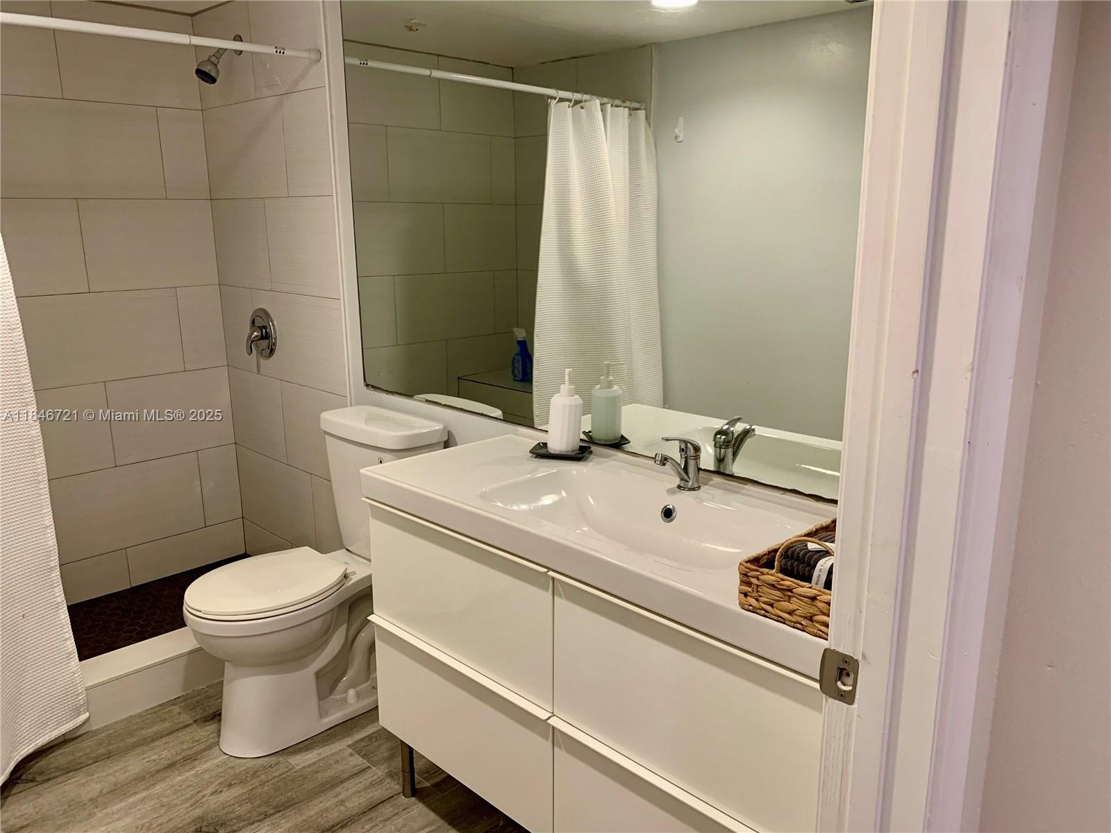 Century Village Gate - Residential