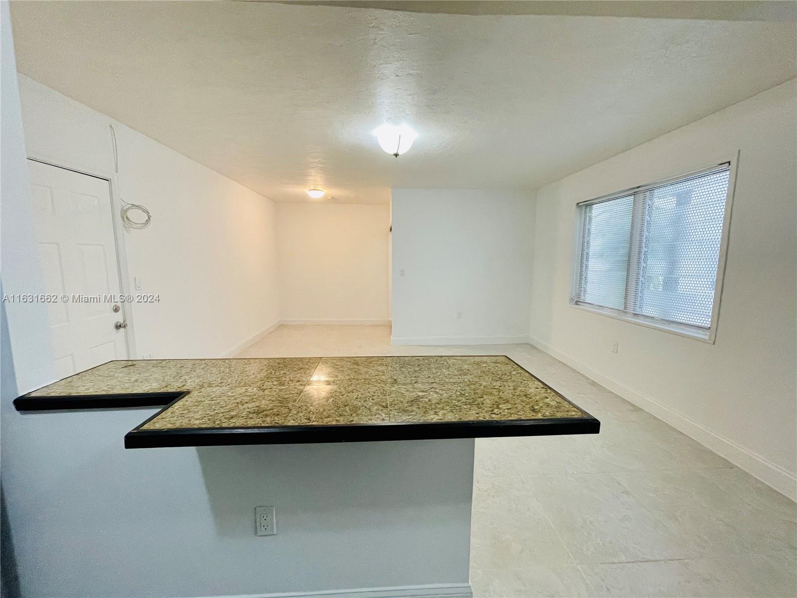 THE DOVE CONDO - Residential Lease