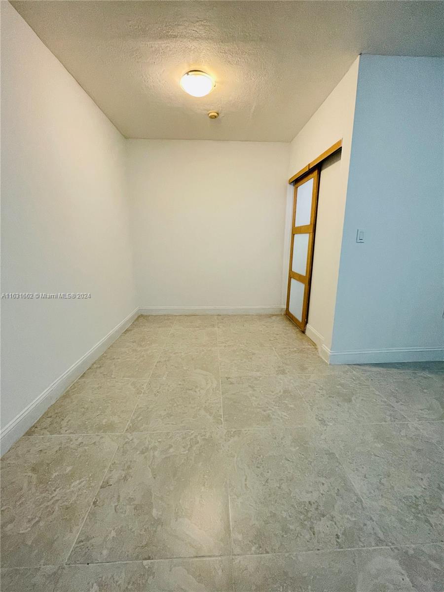 THE DOVE CONDO - Residential Lease