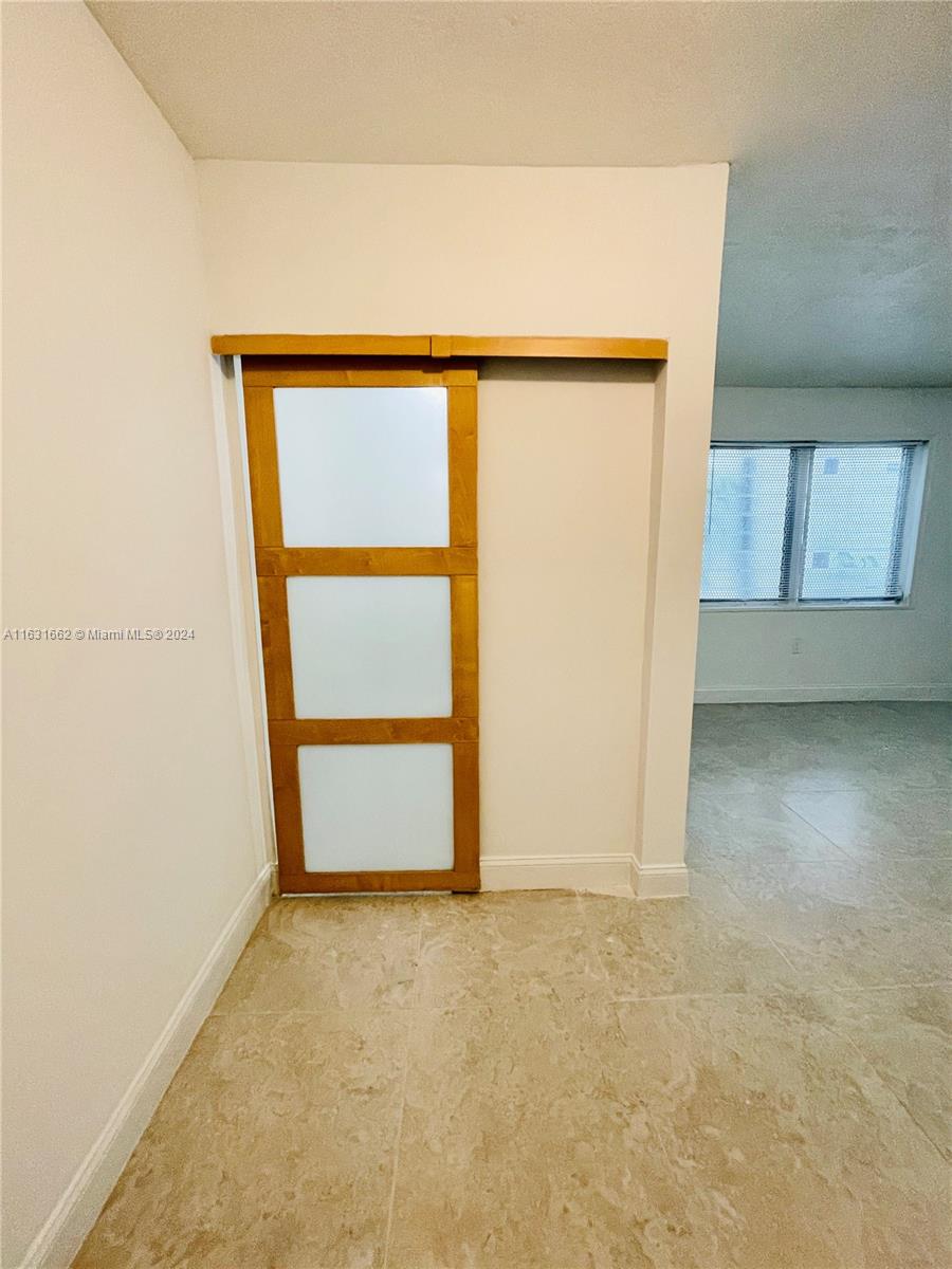 THE DOVE CONDO - Residential Lease