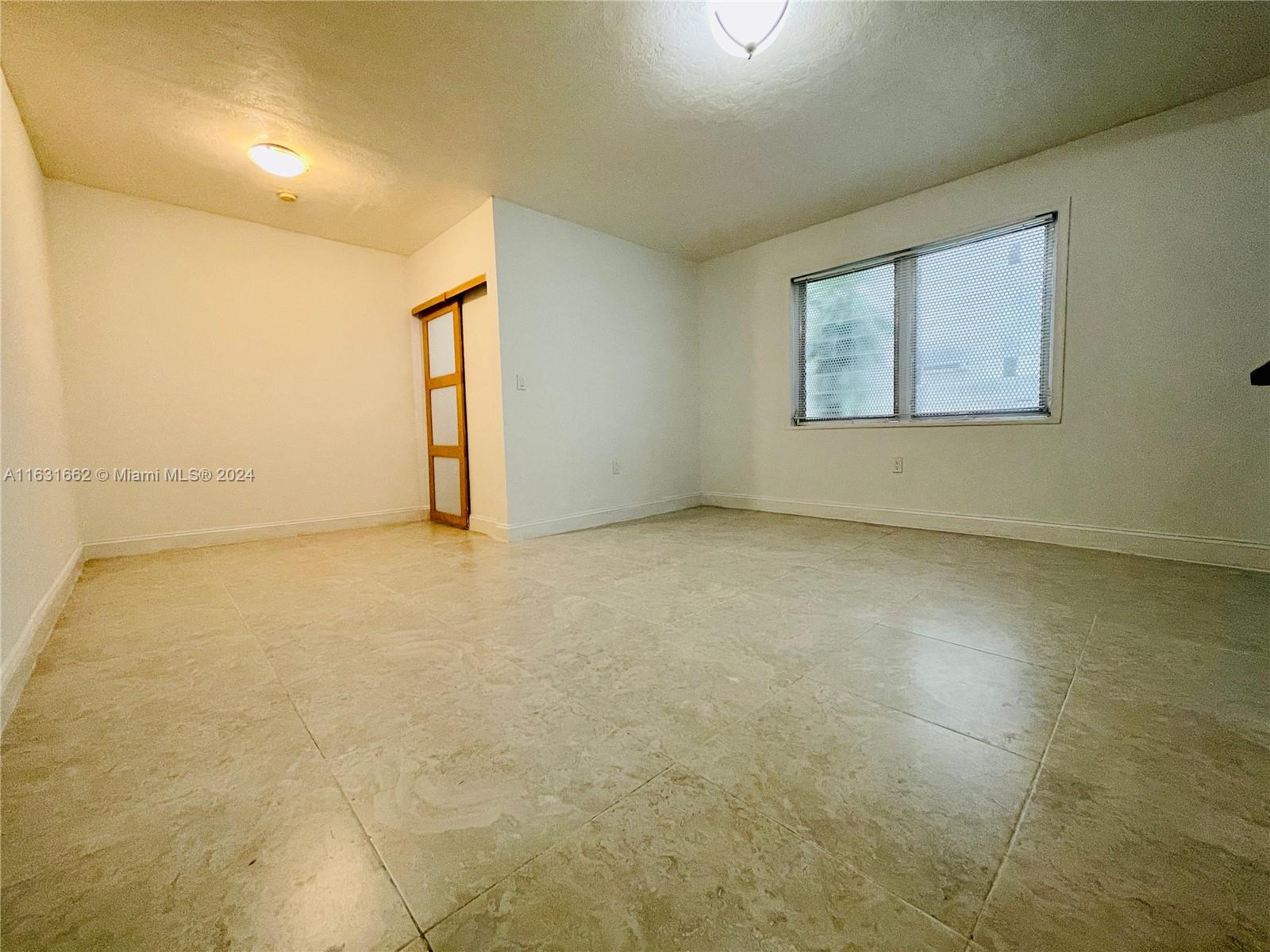 THE DOVE CONDO - Residential Lease