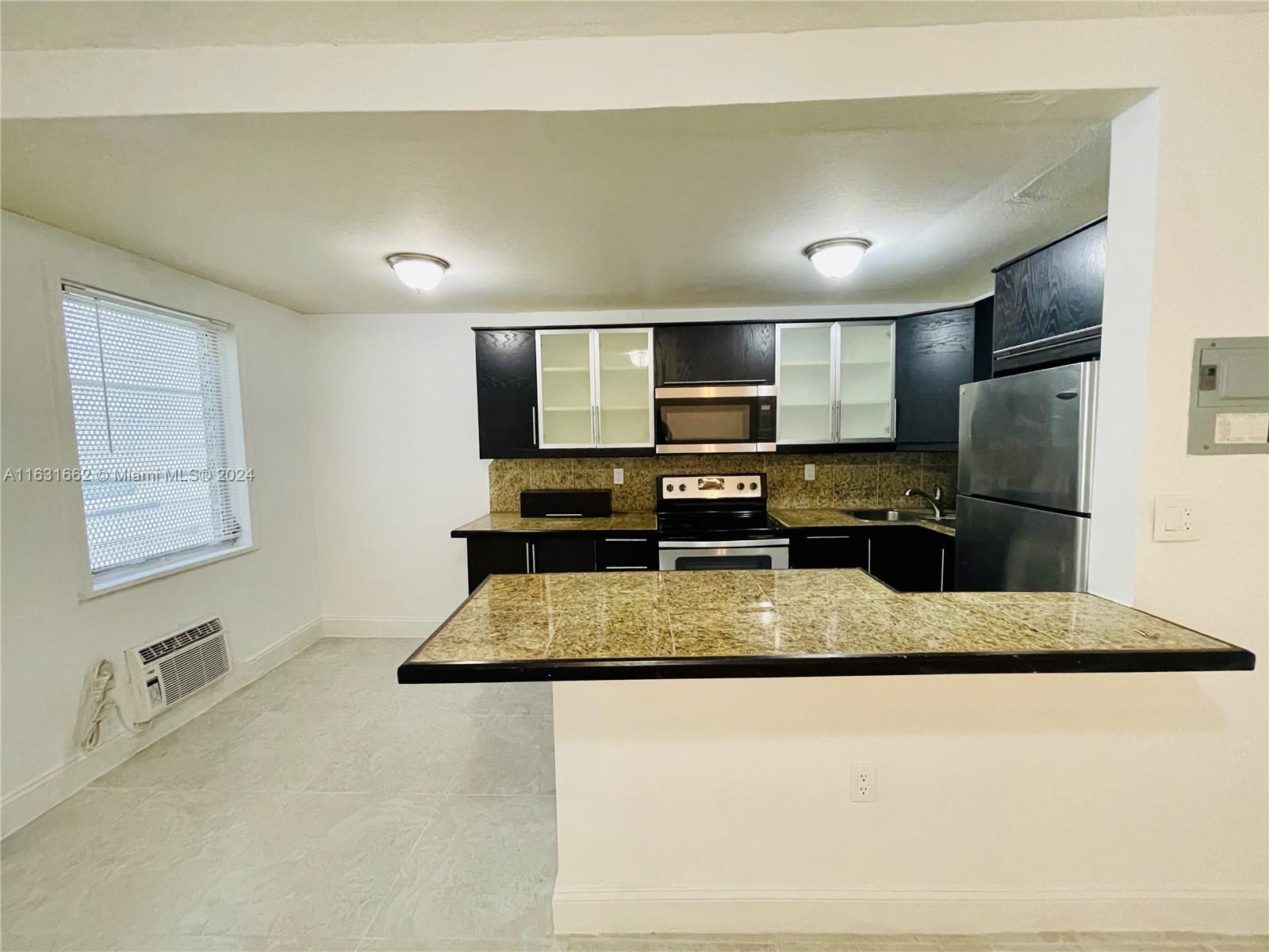 THE DOVE CONDO - Residential Lease