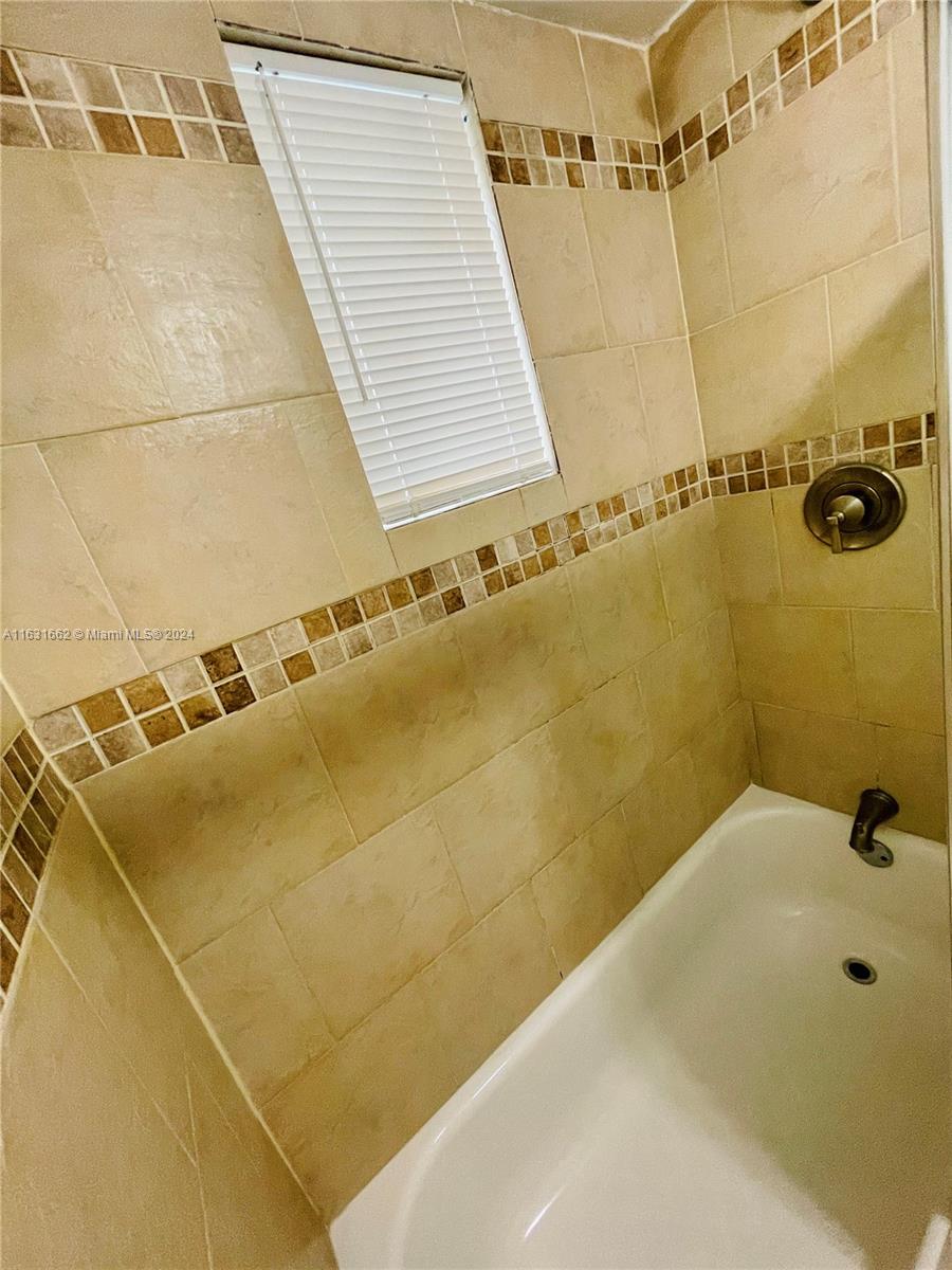 THE DOVE CONDO - Residential Lease