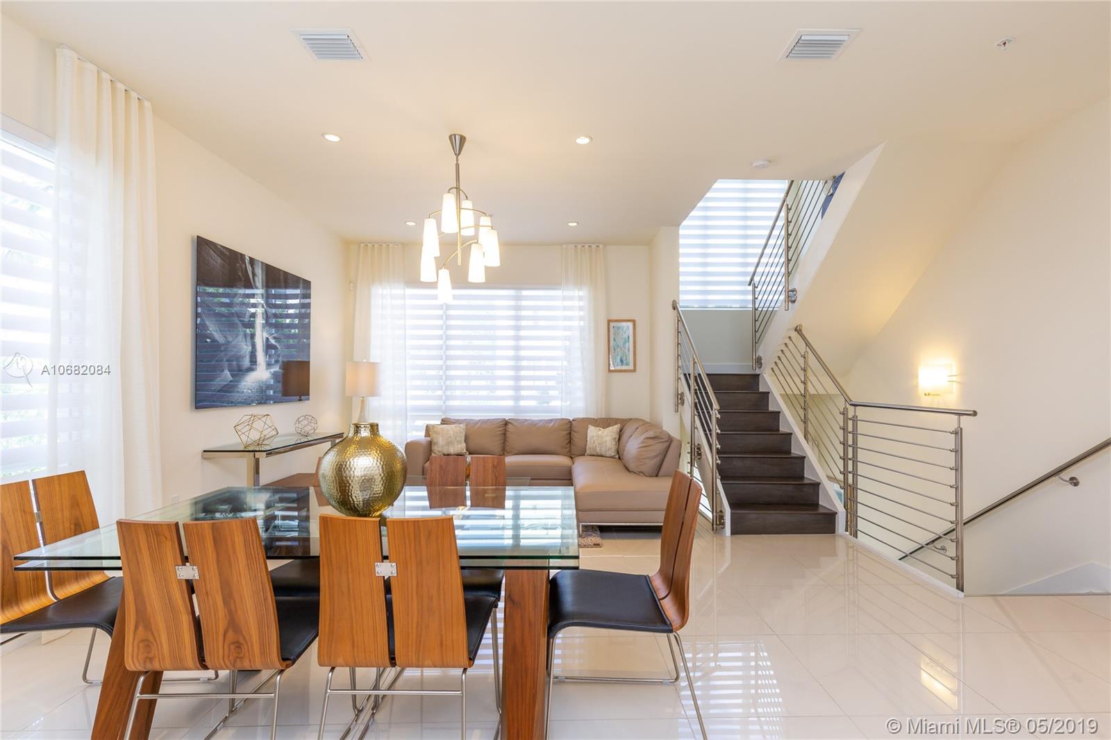 LANDMARK AT DORAL - Residential Lease