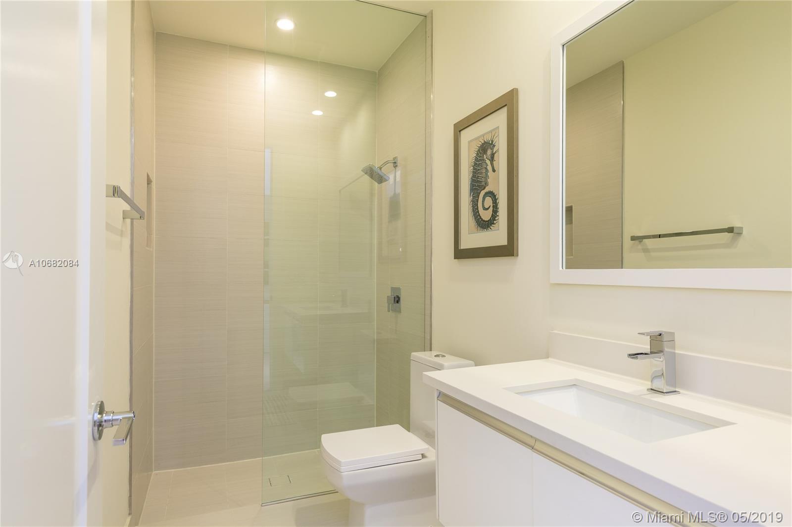 LANDMARK AT DORAL - Residential Lease