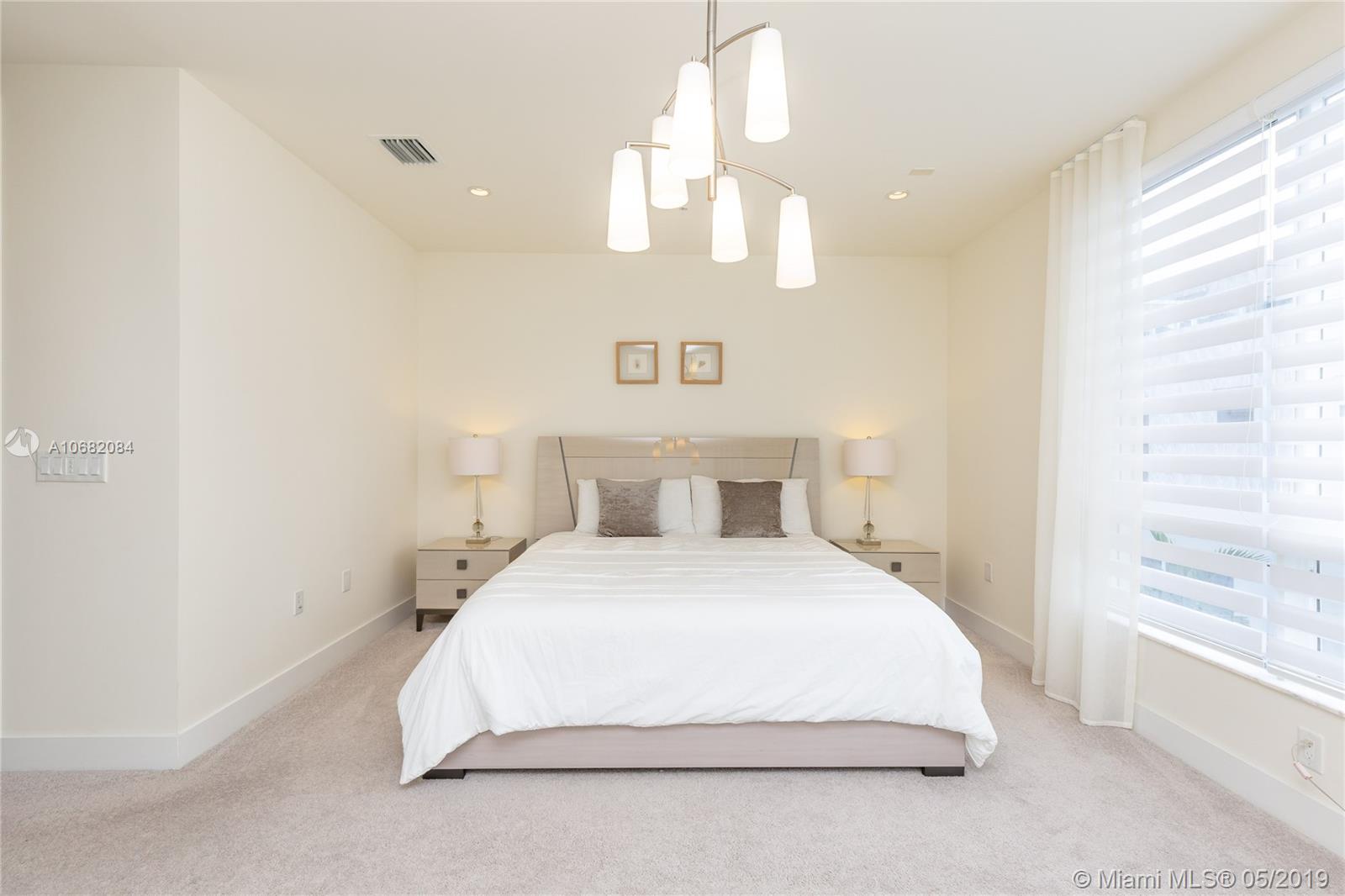 LANDMARK AT DORAL - Residential Lease