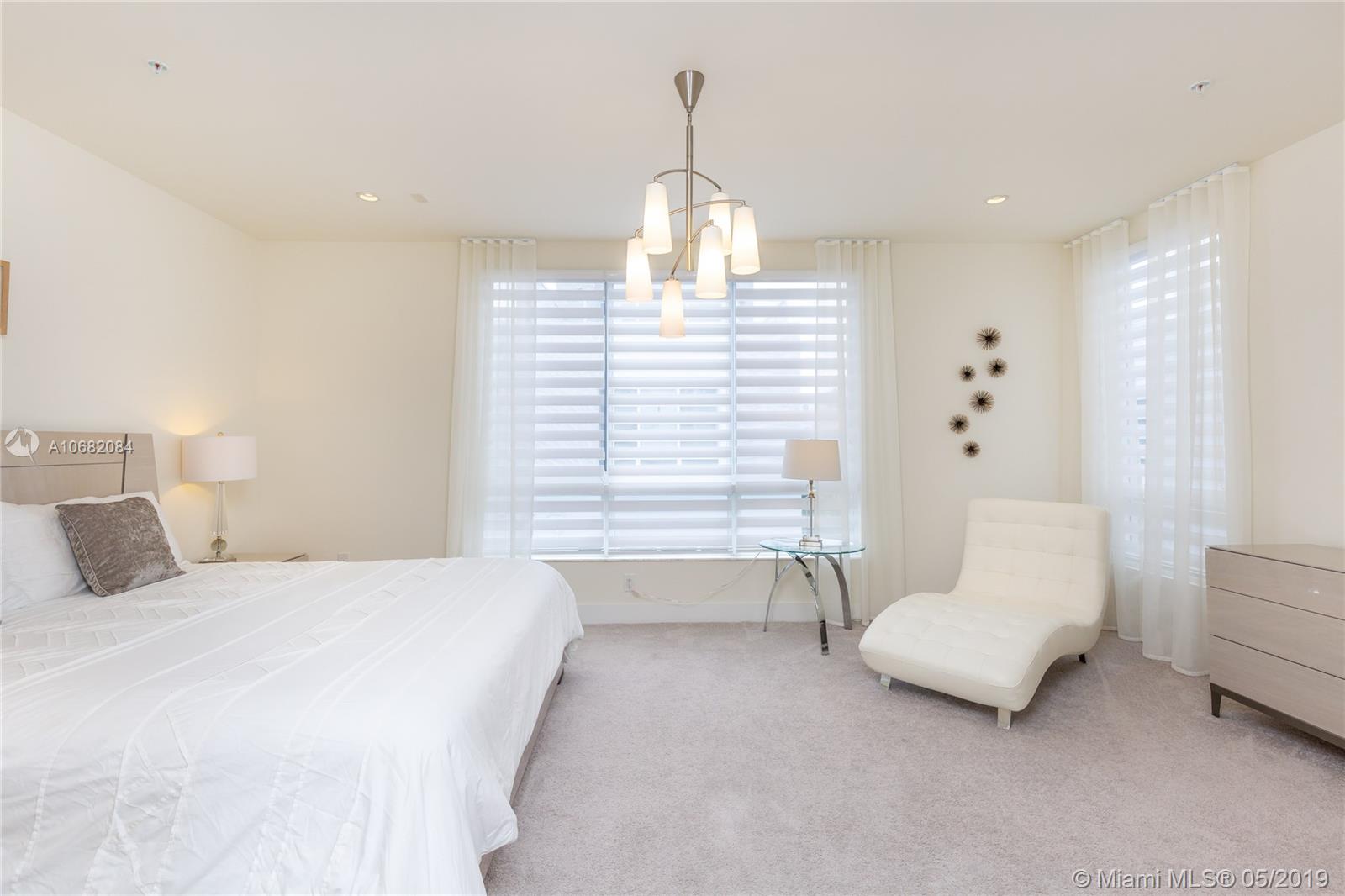 LANDMARK AT DORAL - Residential Lease