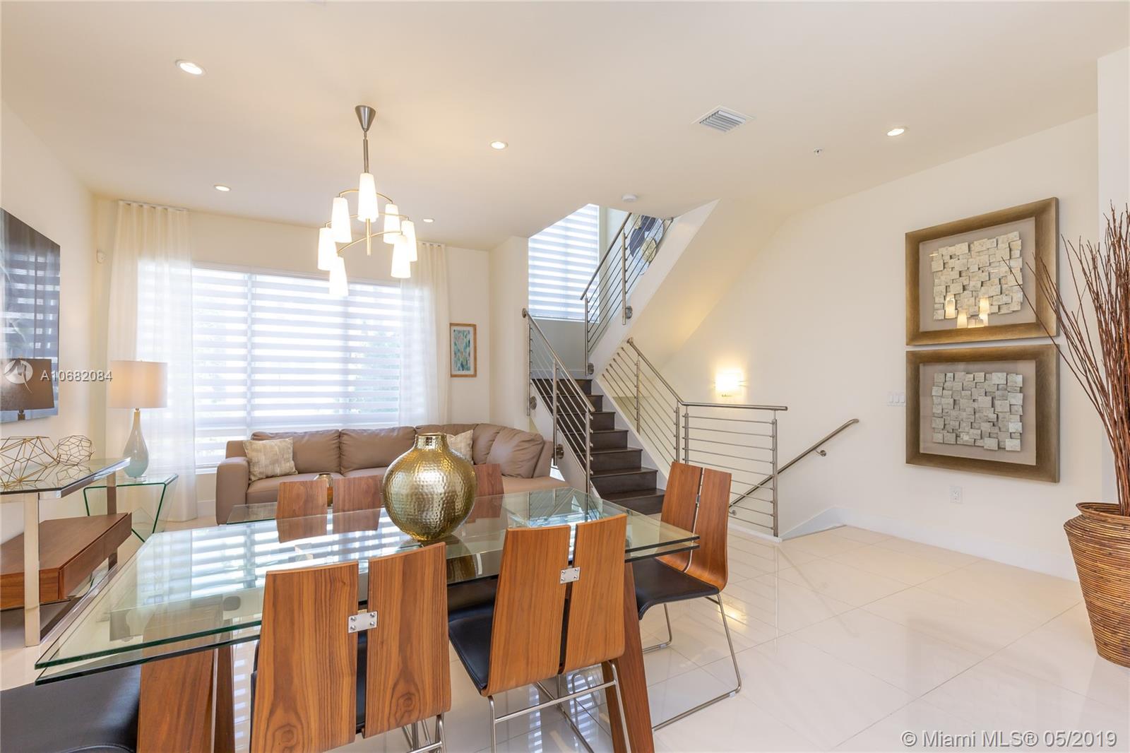 LANDMARK AT DORAL - Residential Lease