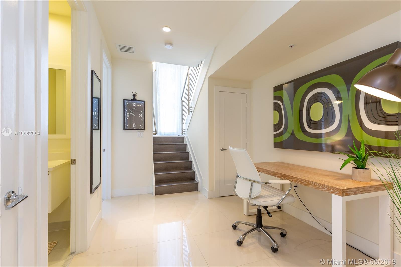 LANDMARK AT DORAL - Residential Lease