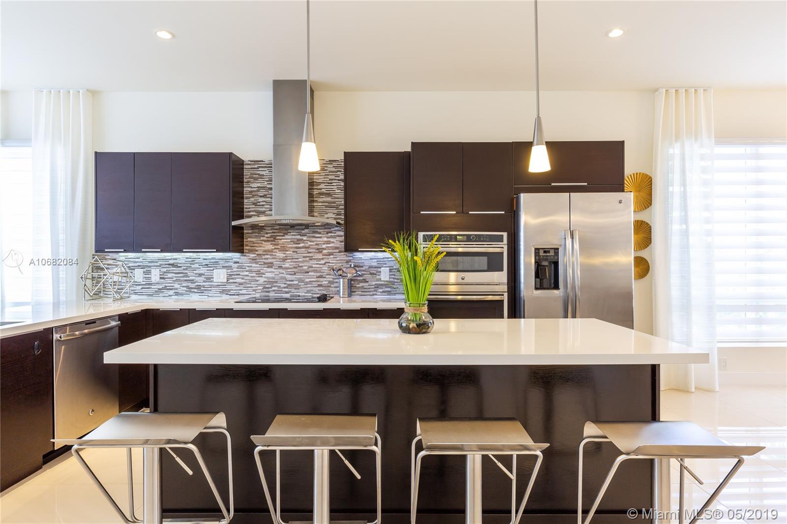 LANDMARK AT DORAL - Residential Lease