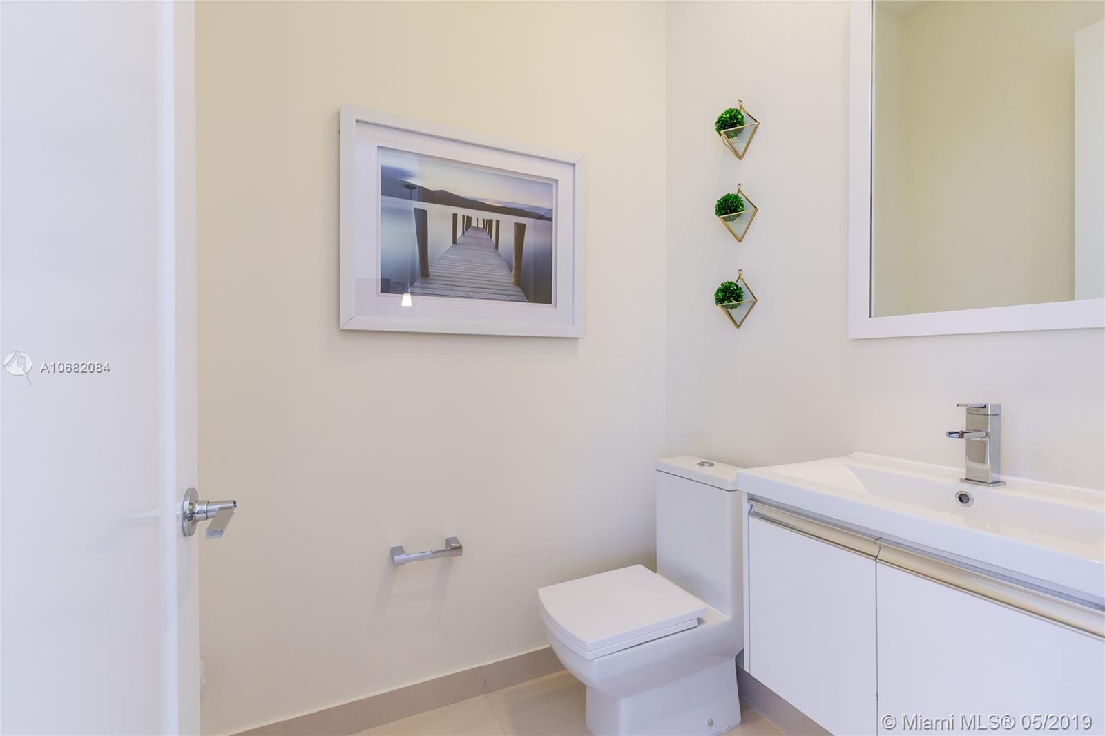 LANDMARK AT DORAL - Residential Lease