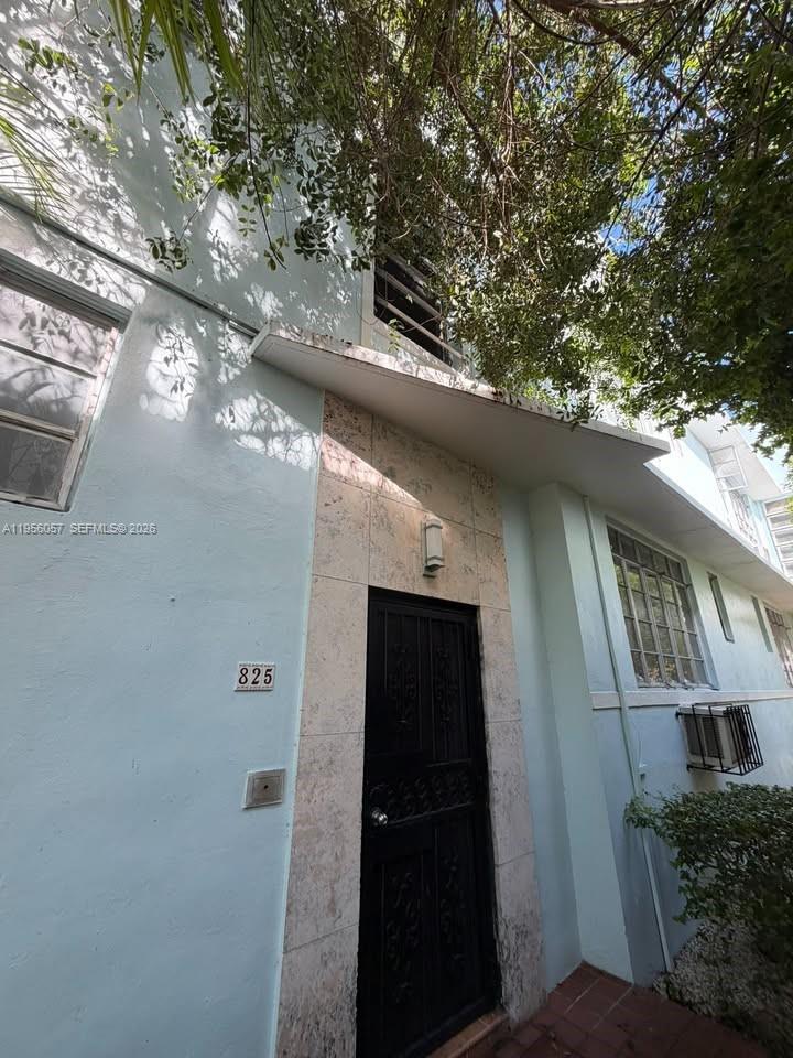JEFFERSON HEIGHTS CONDOMI - Residential Lease