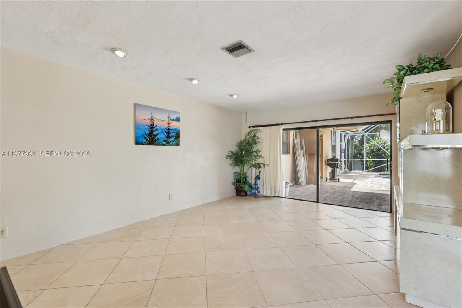 FLAMINGO GARDENS-TAMARIND - Residential