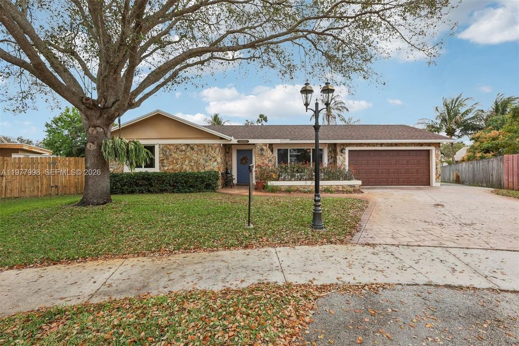 Photo of 11744 SW 53rd Ct, Cooper City, FL 33330 (MLS # A11977998)