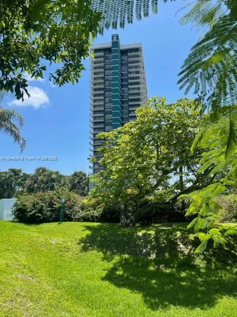 Miami, Florida 33138, United States, 2 Bedrooms Bedrooms, ,2 BathroomsBathrooms,Residential,Active,177118