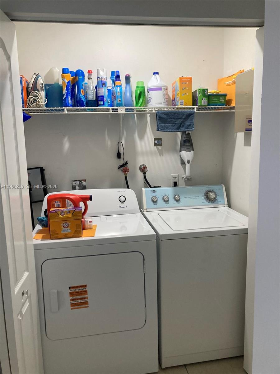 PANACHE SEC 1 - Residential