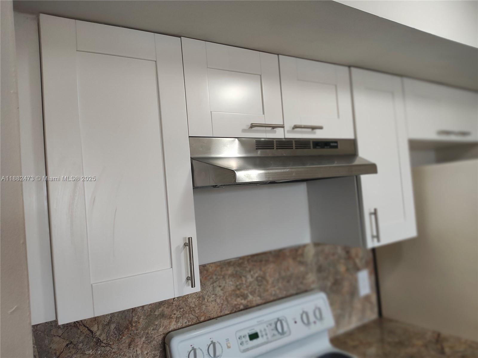 LAS VISTAS AT DORAL CONDO - Residential Lease