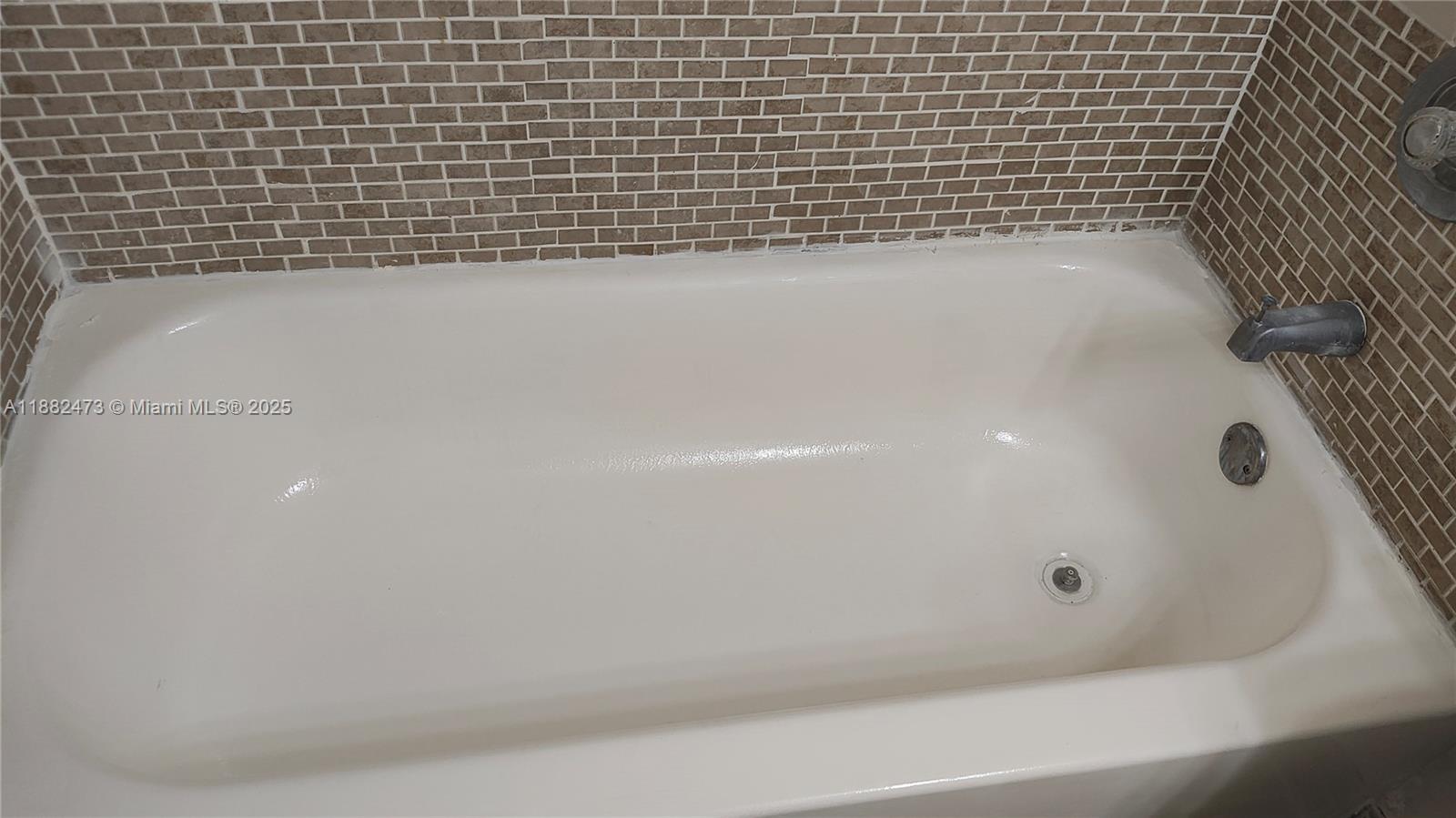 LAS VISTAS AT DORAL CONDO - Residential Lease